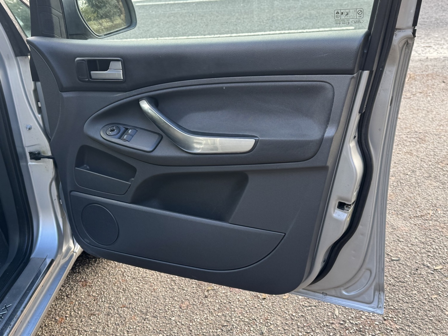 Used Ford C-Max 2010 for sale - 77225234: Photo 25