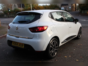 Used Renault Clio 2014 for sale - 76725774: Photo