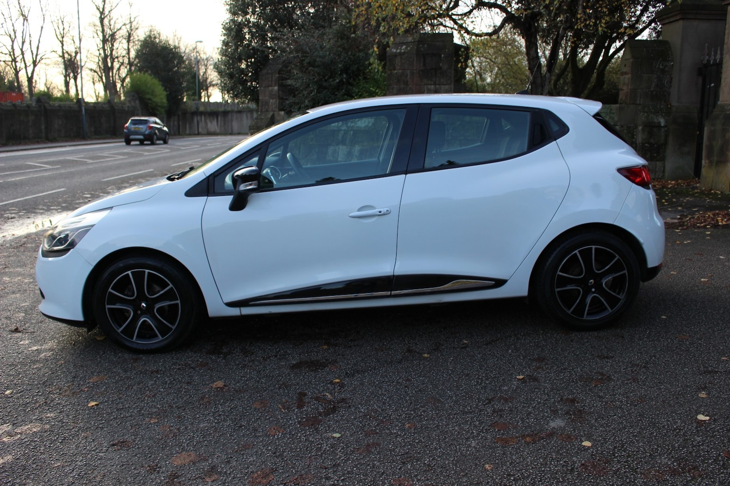 Used Renault Clio 2014 for sale - 76725774: Photo 6