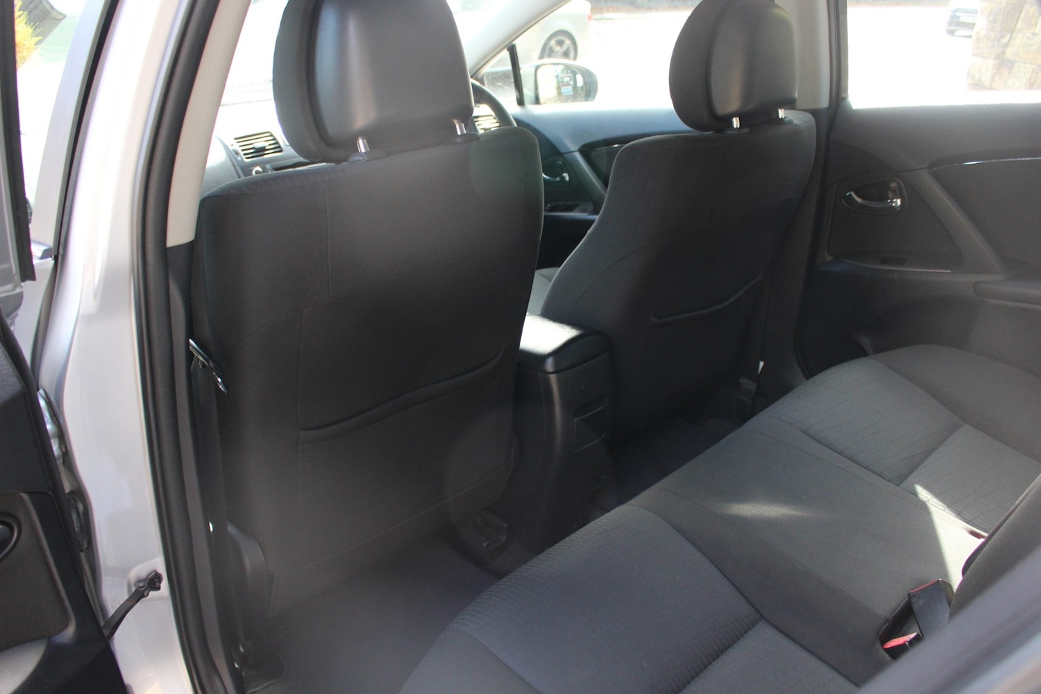 Used Toyota Avensis 2010 for sale - 76725736: Photo 20