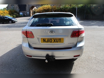 Used Toyota Avensis 2010 for sale - 76725736: Photo