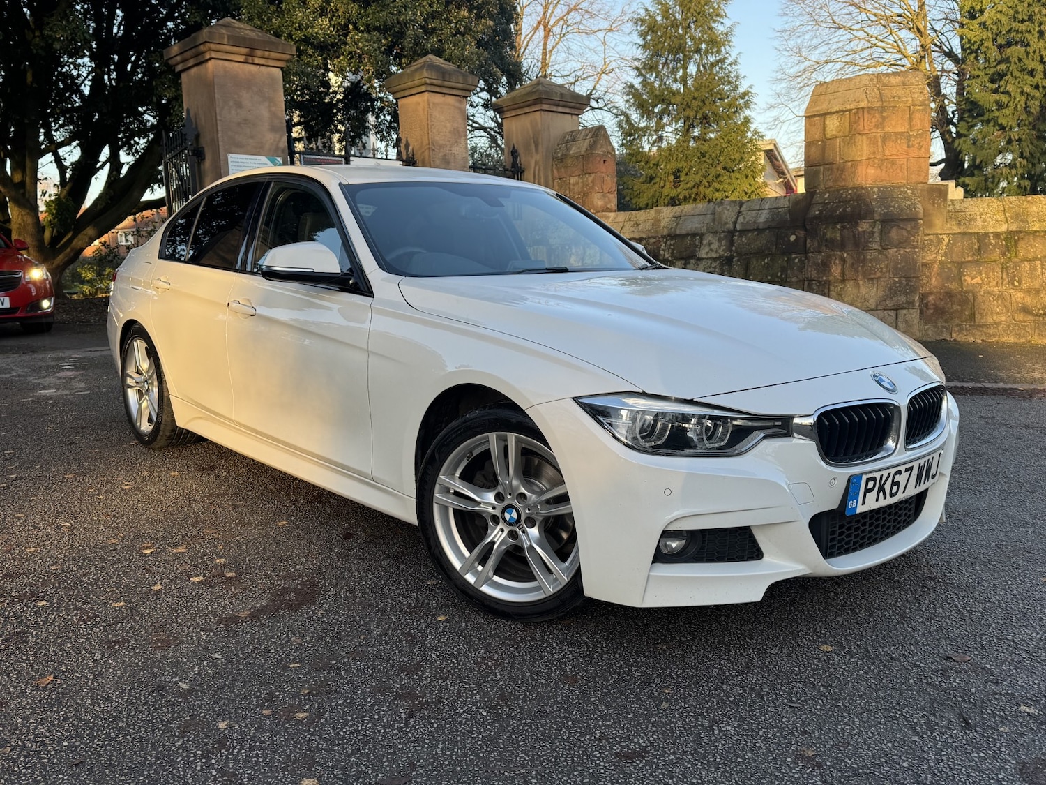 Used BMW 3 Series 2017 for sale - 76799254: Photo 1