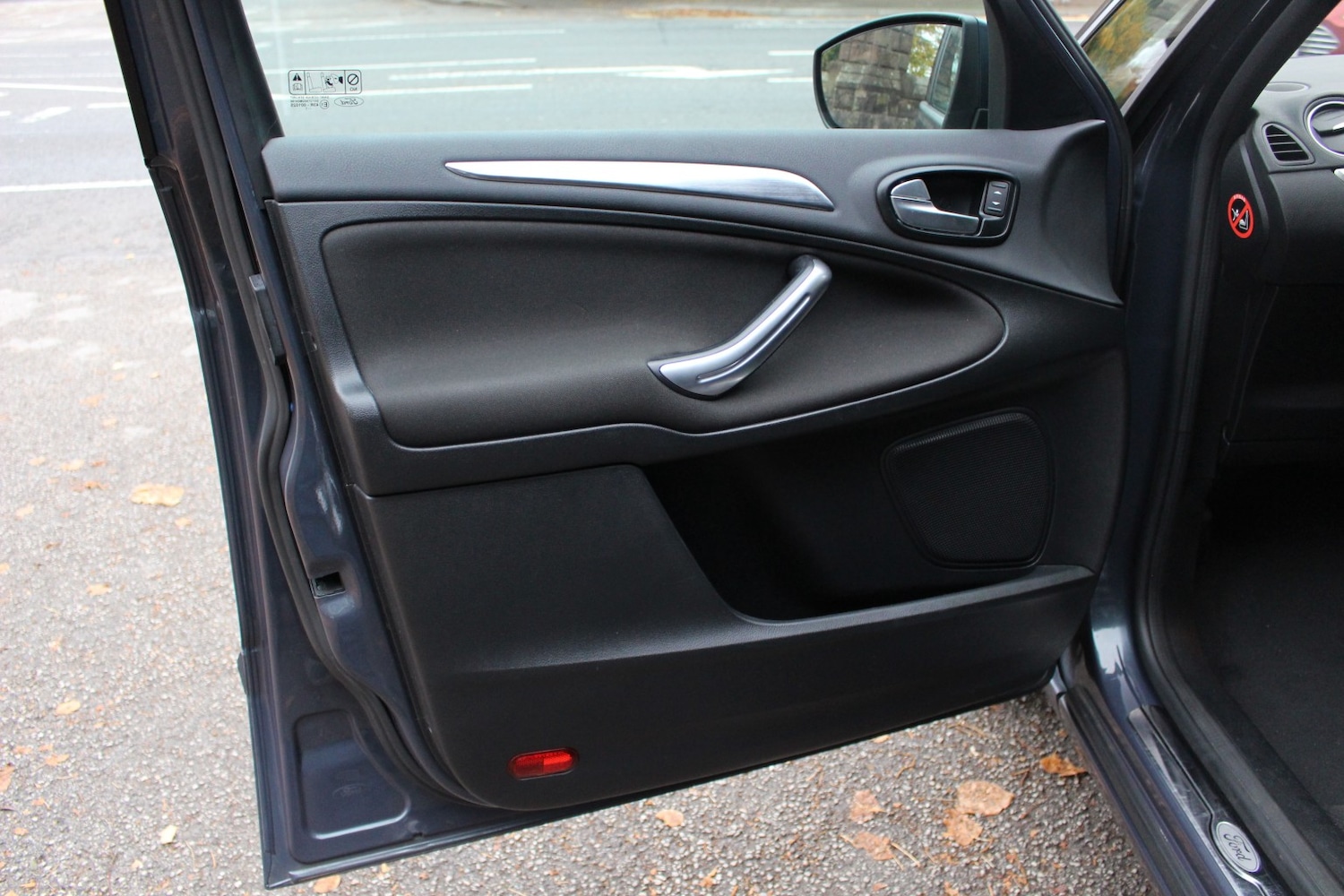 Used Ford S-Max 2012 for sale - 76725670: Photo 12