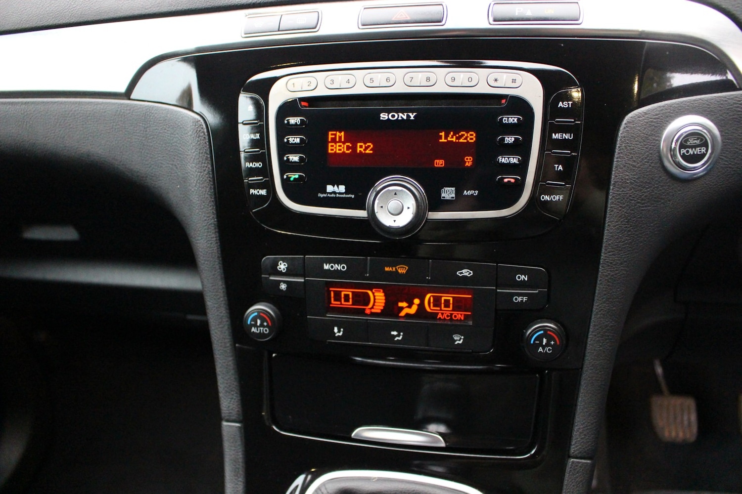 Used Ford S-Max 2012 for sale - 76725670: Photo 26