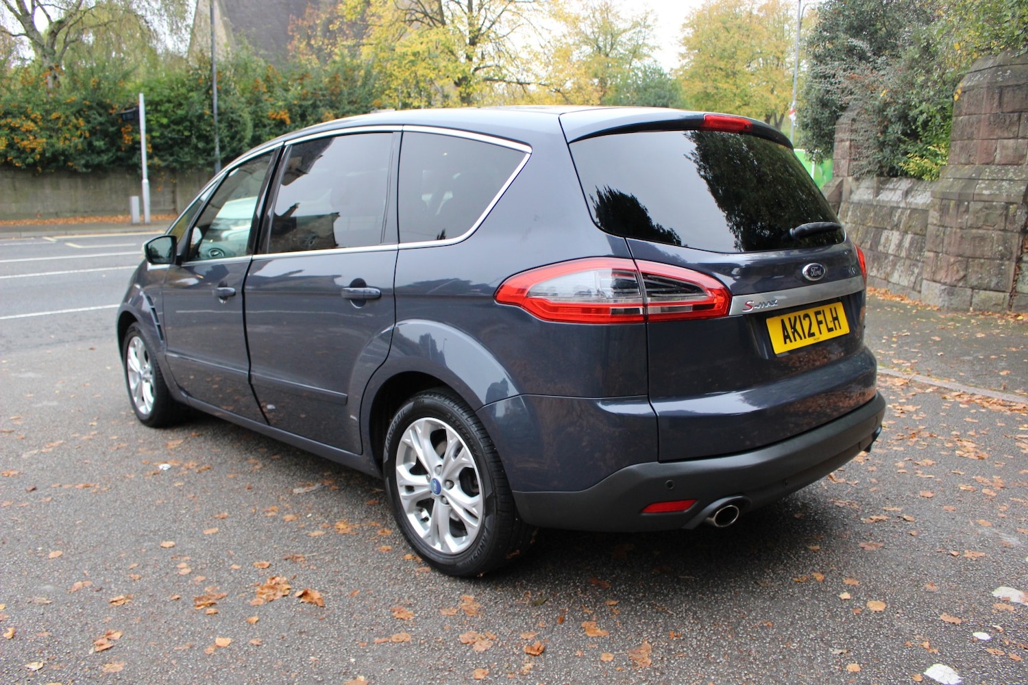Used Ford S-Max 2012 for sale - 76725670: Photo 5