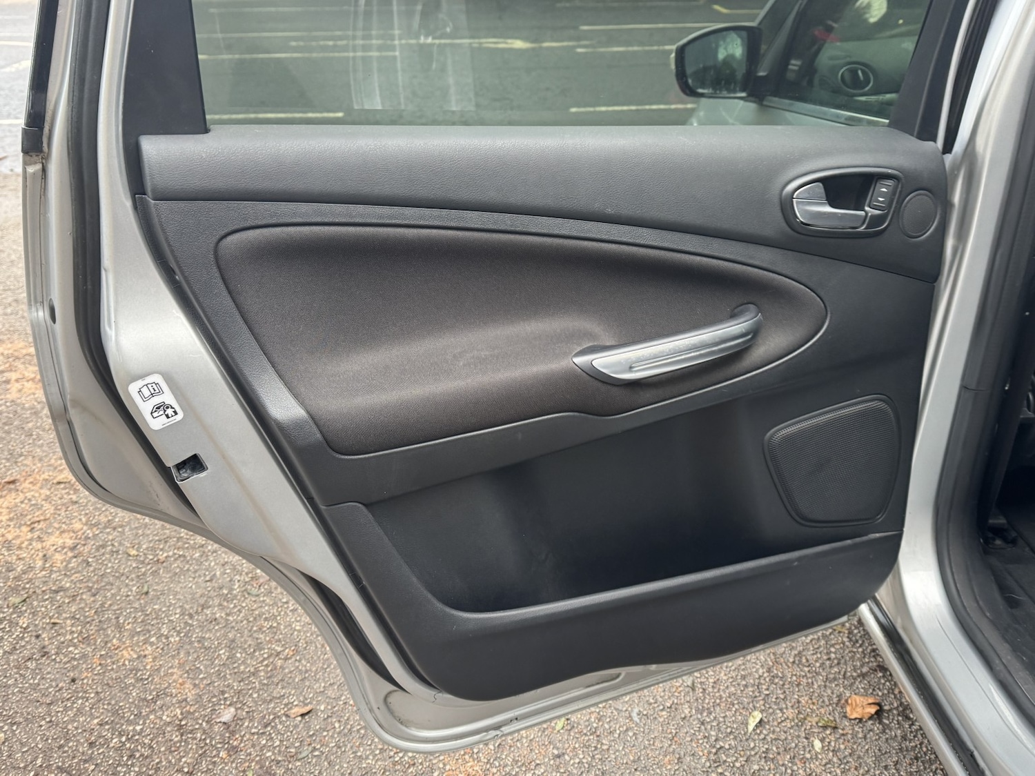 Used Ford S-Max 2013 for sale - 77118536: Photo 15