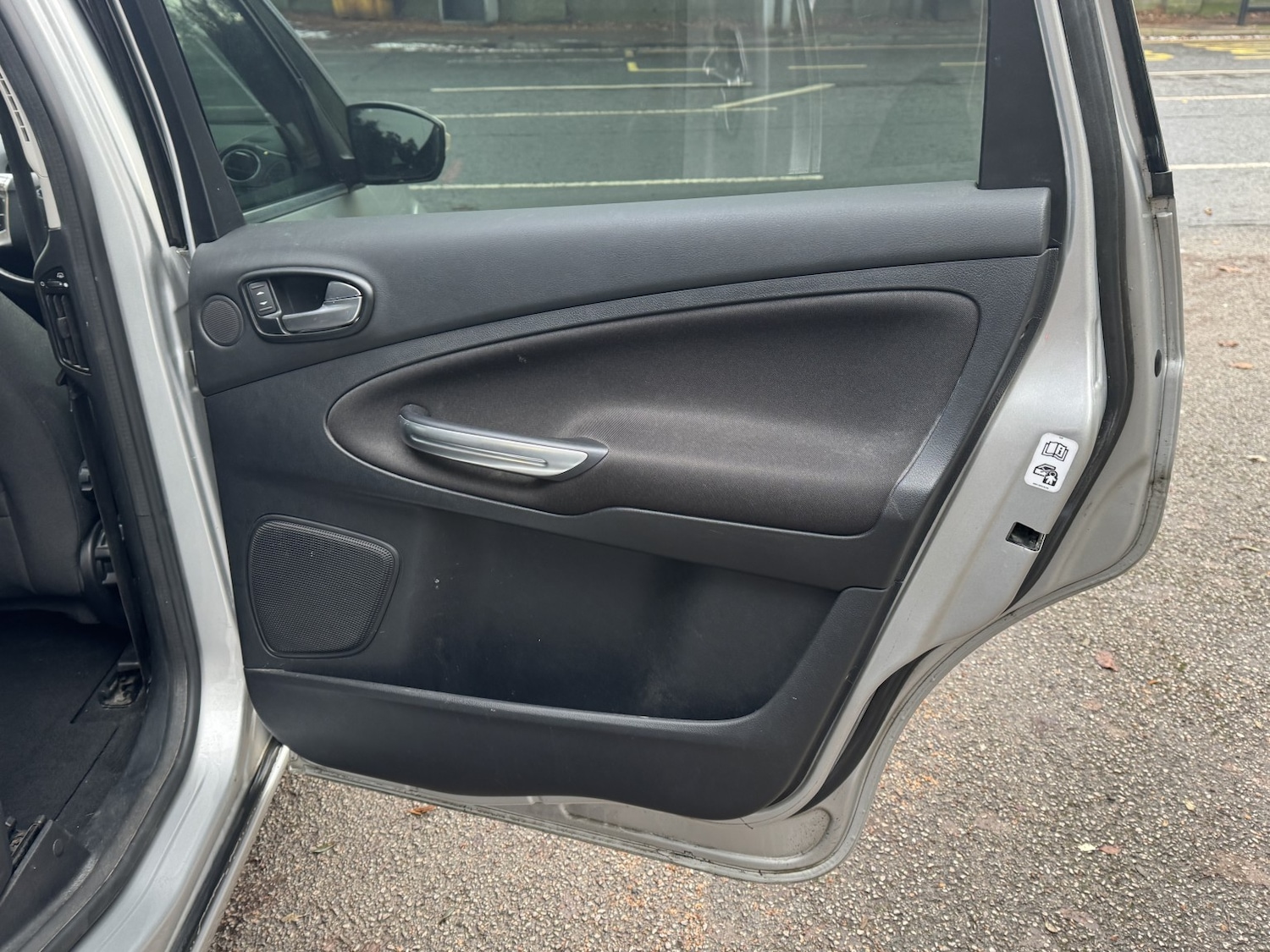 Used Ford S-Max 2013 for sale - 77118536: Photo 22