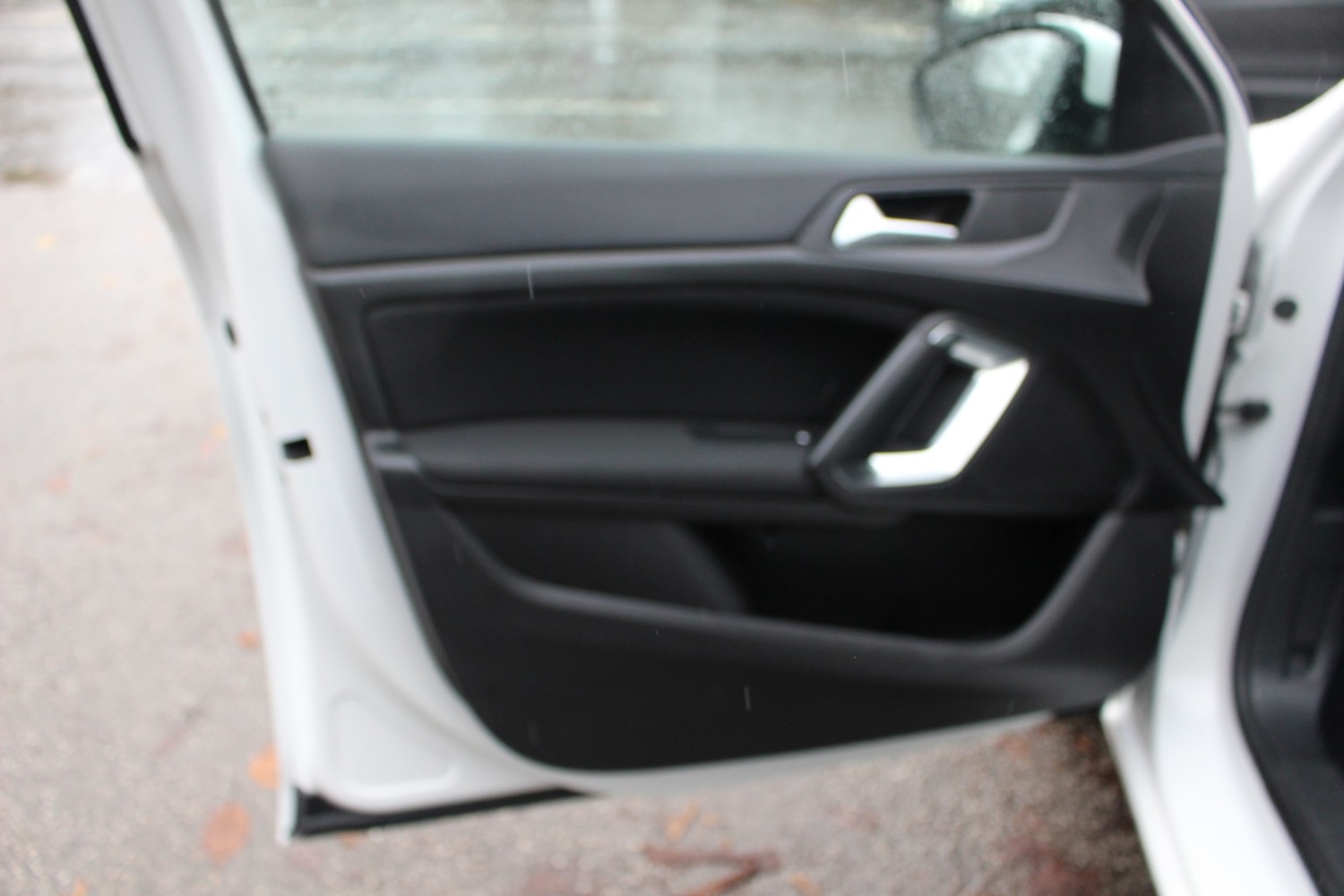 Used Peugeot 308 2015 for sale - 76725773: Photo 17