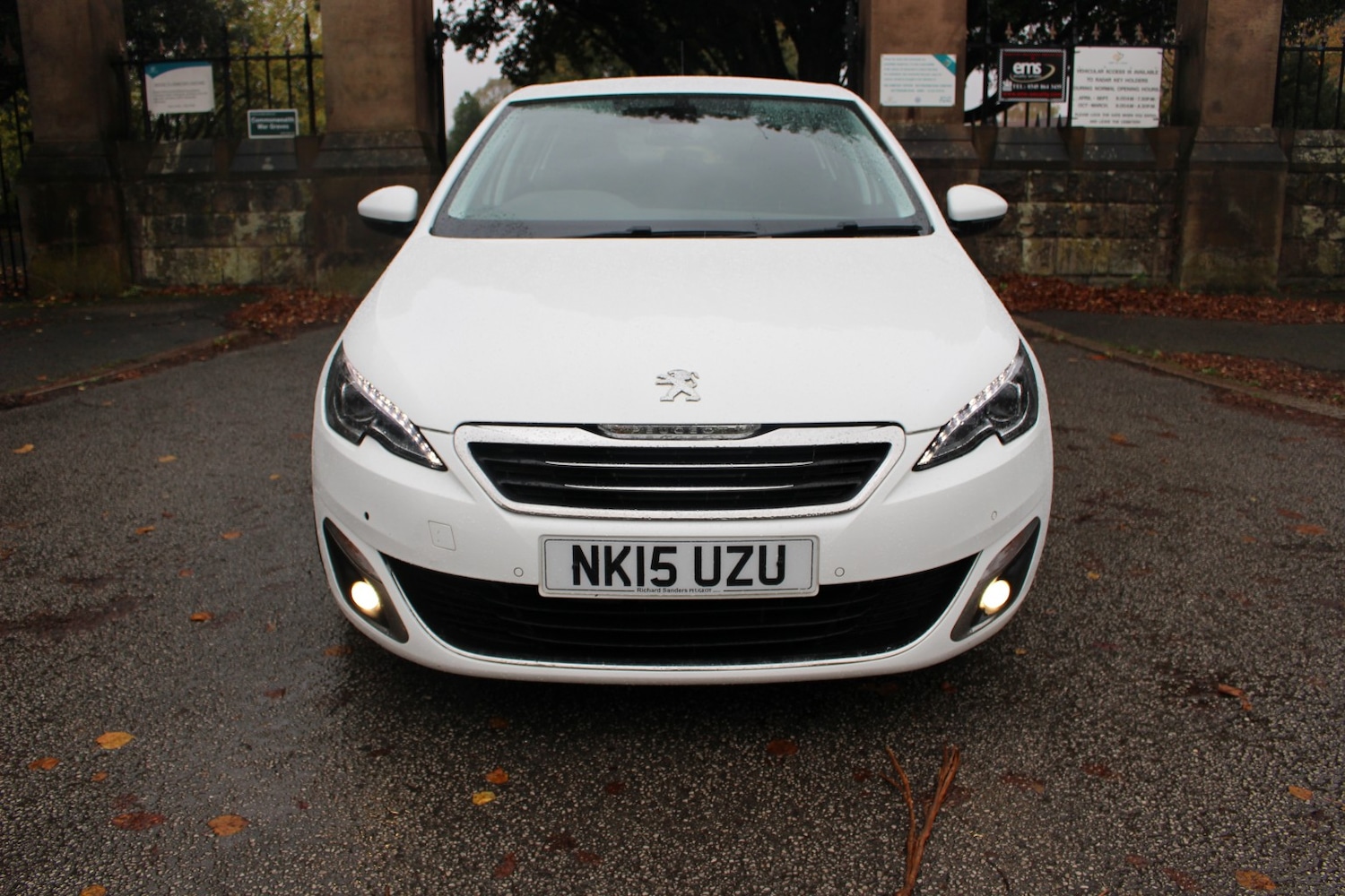 Used Peugeot 308 2015 for sale - 76725773: Photo 8