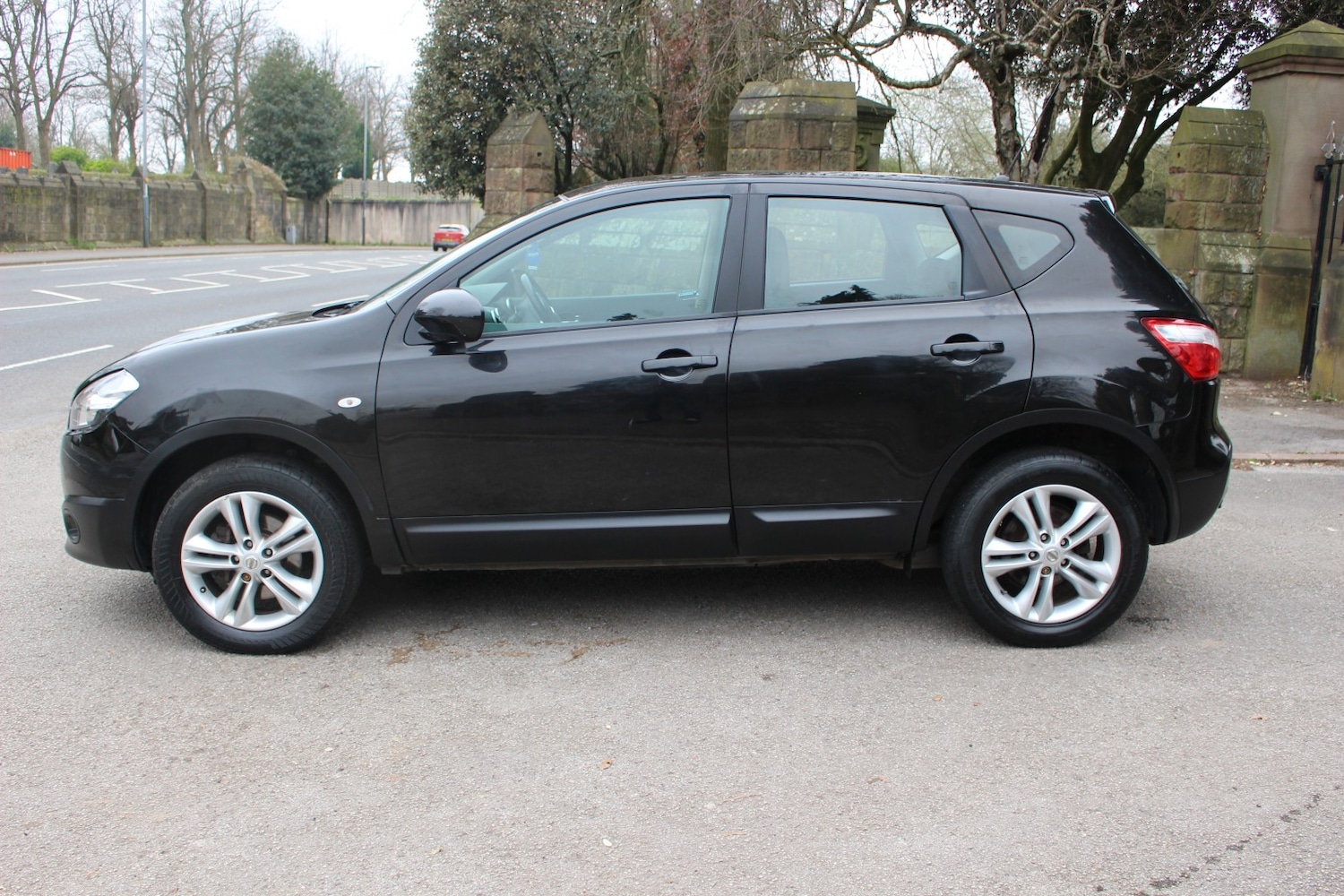 Used Nissan Qashqai 2011 for sale - 77968782: Photo 6