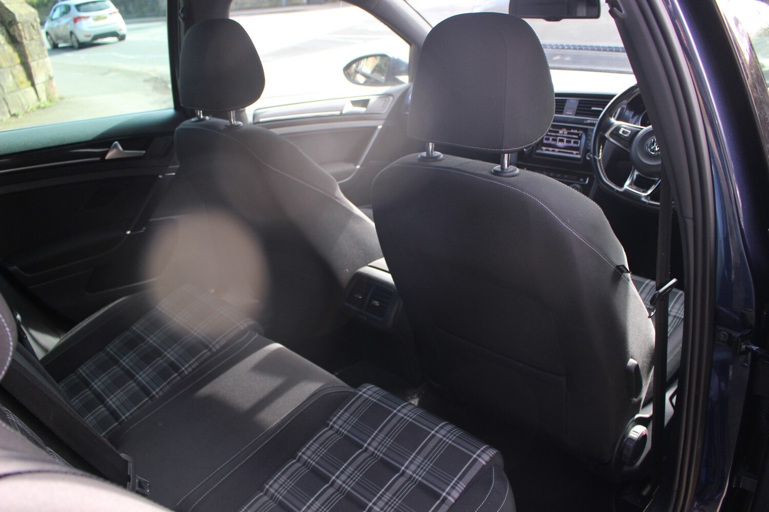 Used Volkswagen Golf 2015 for sale - 77881142: Photo 20