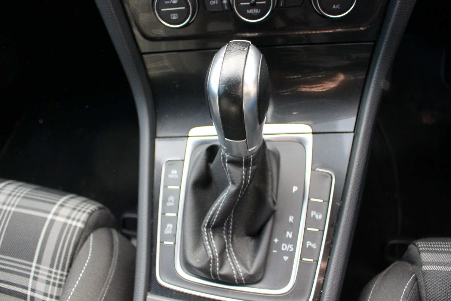 Used Volkswagen Golf 2015 for sale - 77881142: Photo 27