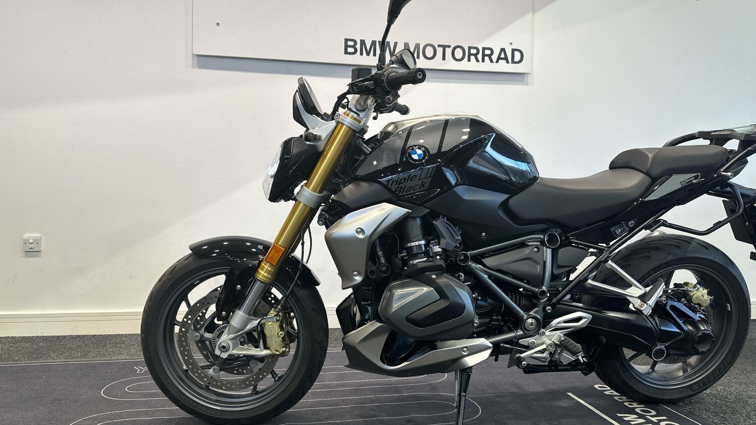 BMW R1250