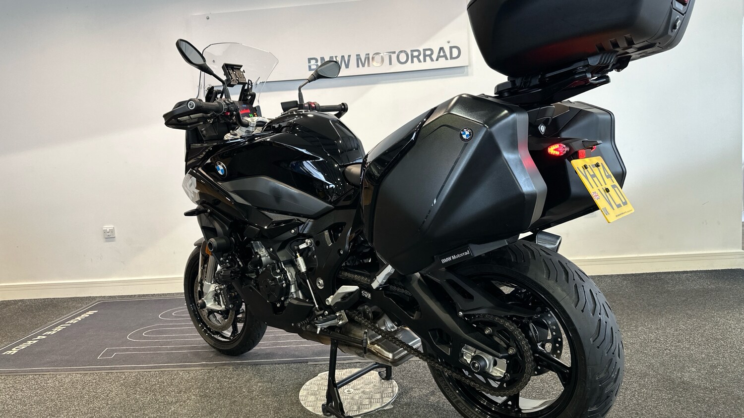 BMW S1000
