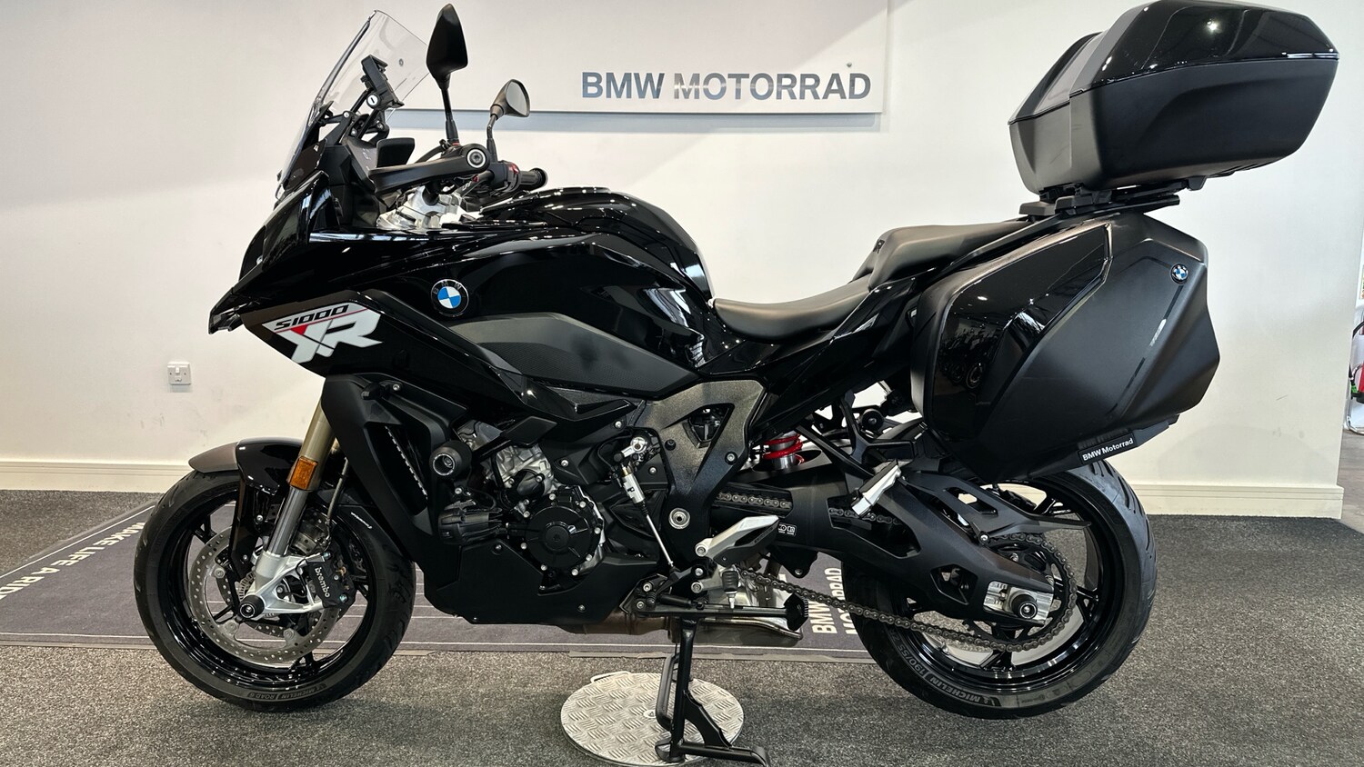 BMW S1000