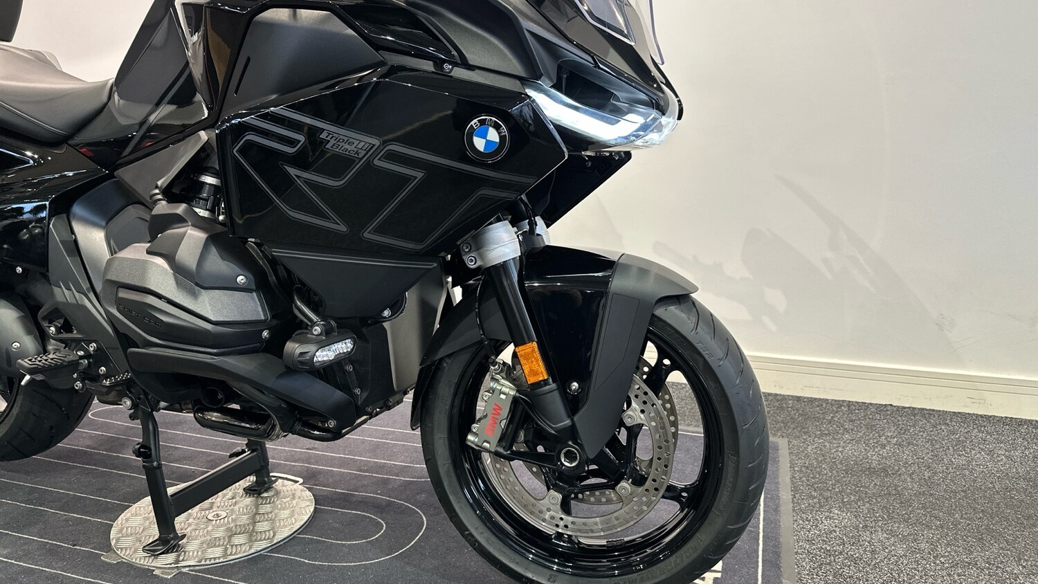 BMW R1300