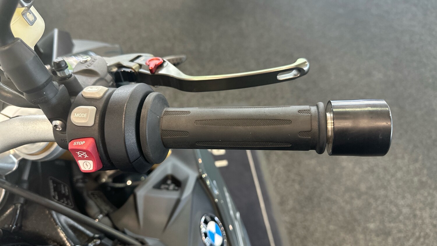 2018 BMW S1000 BMW S1000R SPORT (20MY) ROADSTER Petrol Manual - Picture 17 of 23
