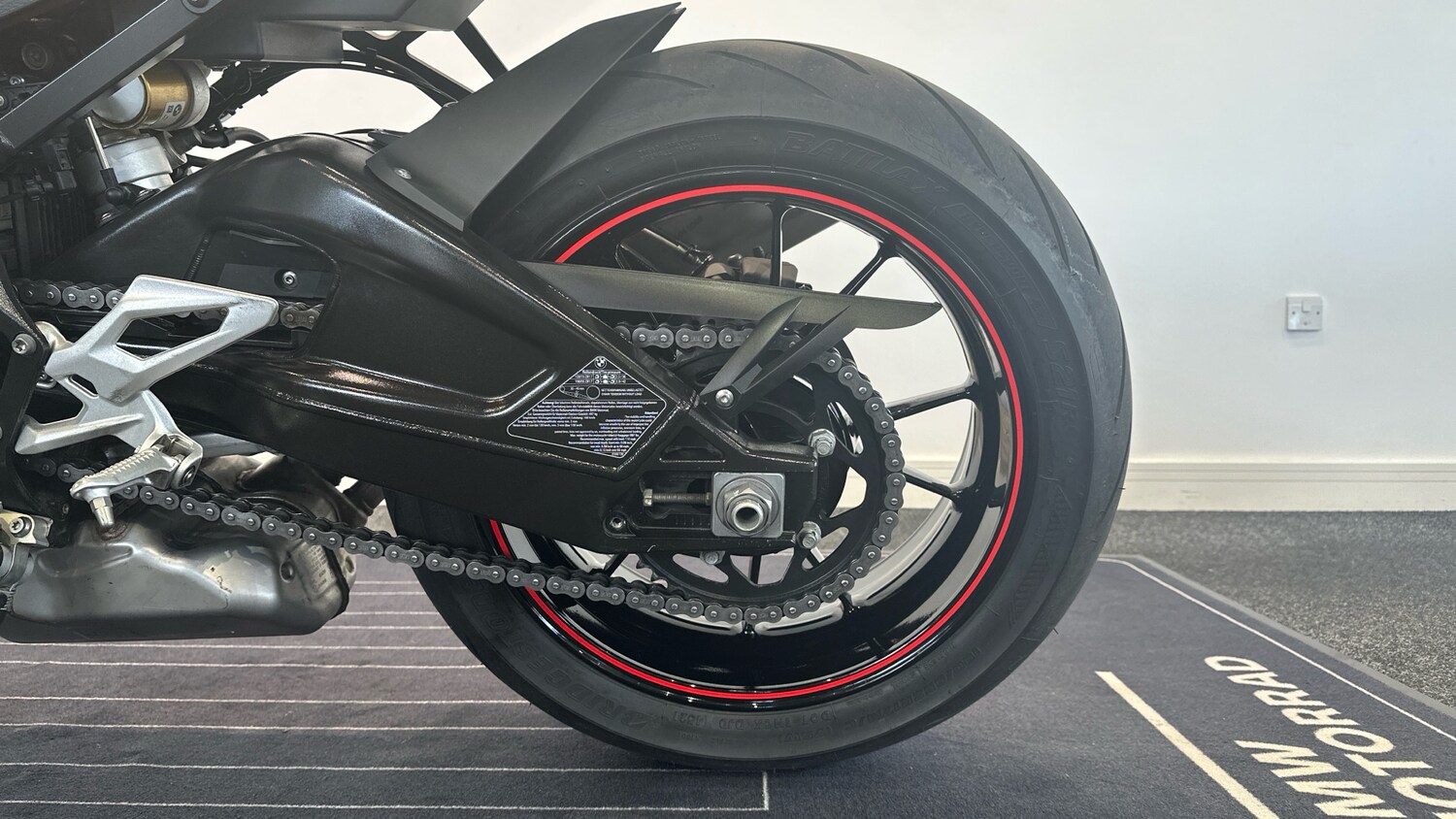 2018 BMW S1000 BMW S1000R SPORT (20MY) ROADSTER Petrol Manual - Picture 20 of 23