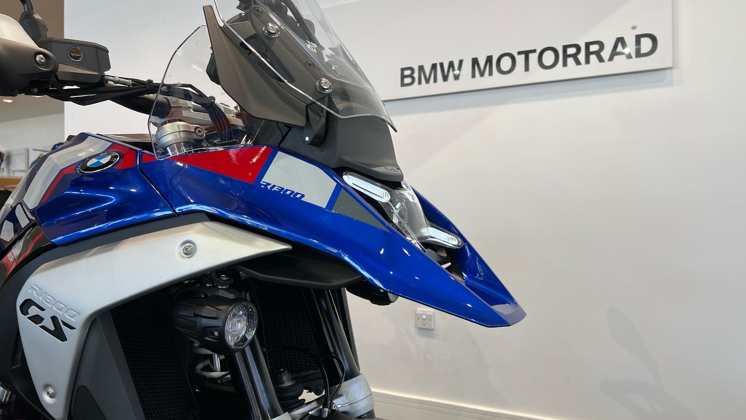 BMW R1300