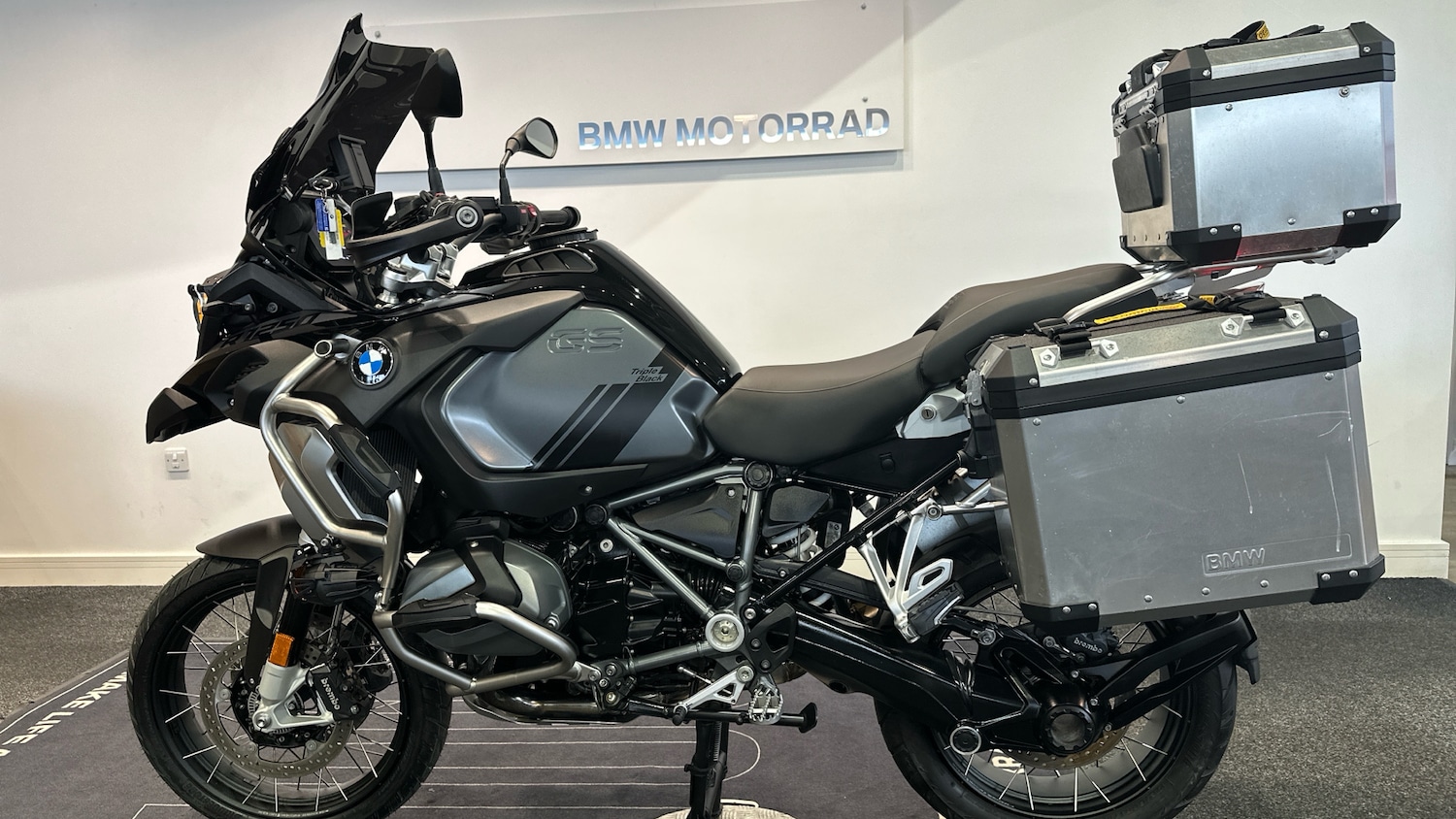 BMW R1250
