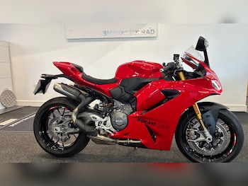 Used Ducati Panigale 2025 for sale - bike-79445691: Photo