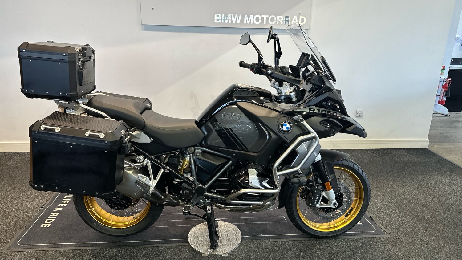 BMW R1250
