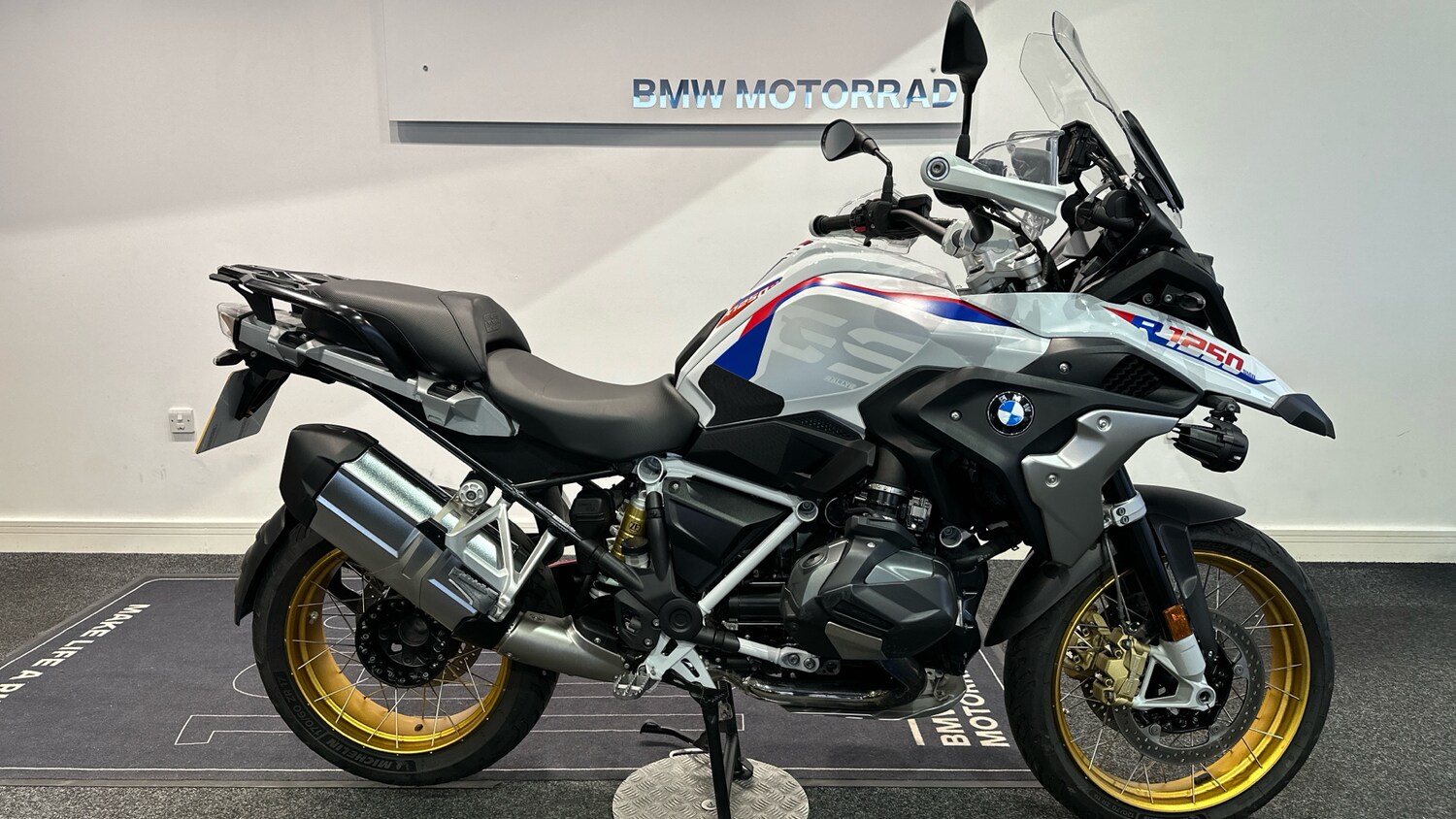 BMW R1250