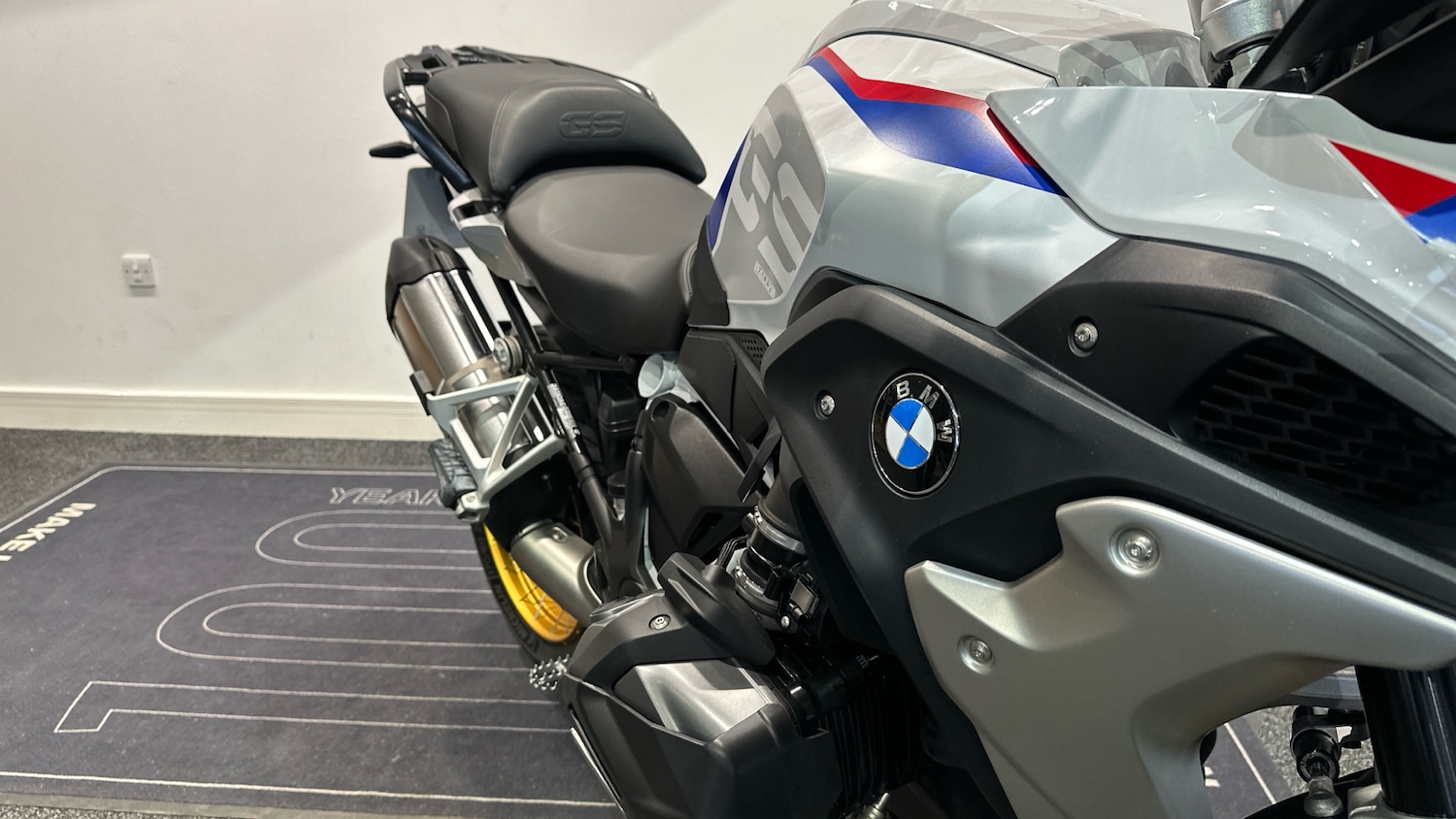 BMW R1250