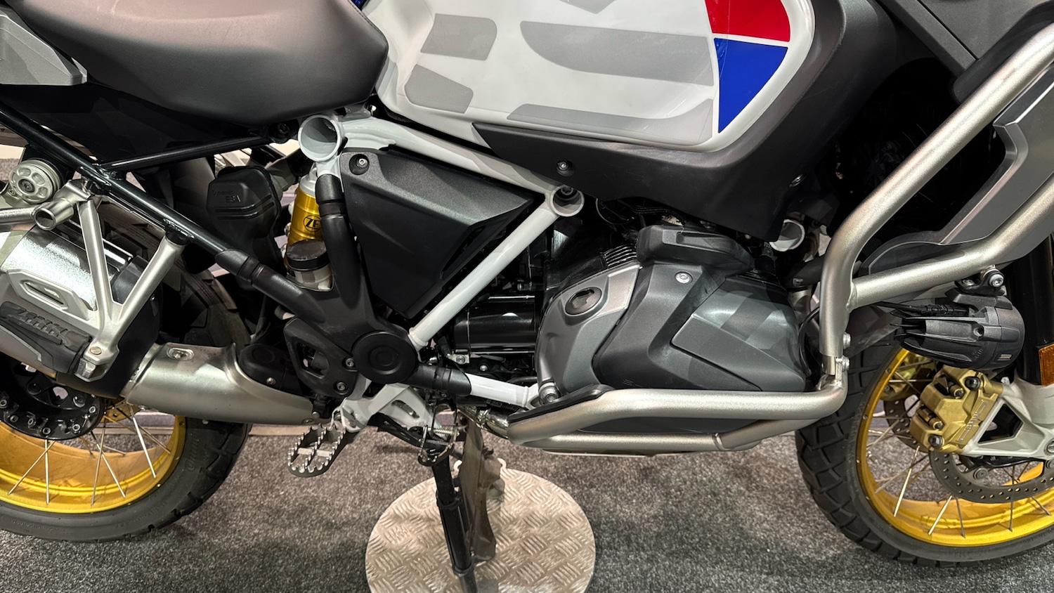 BMW R1250