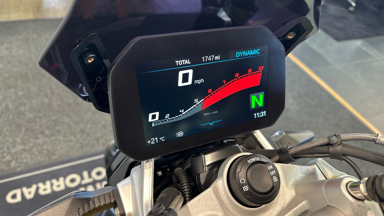 2023 BMW R1250 (23MY) BMW R1250 R SE ROADSTER Petrol Manual - Picture 18 of 24