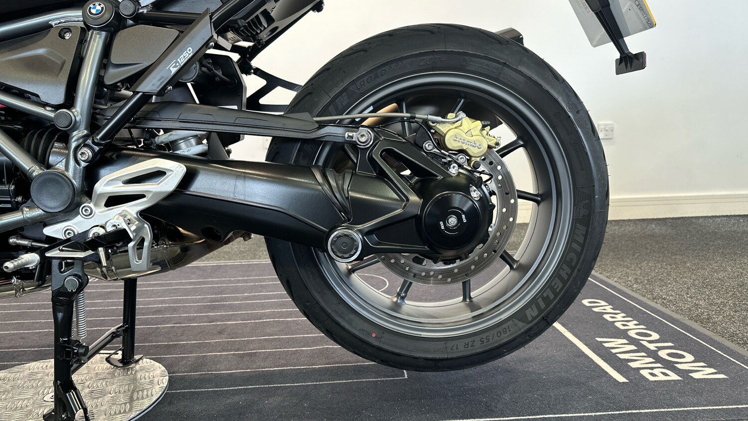 2023 BMW R1250 (23MY) BMW R1250 R SE ROADSTER Petrol Manual - Picture 20 of 24