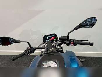 Used BMW R1300 2025 for sale - bike-77138485: Photo