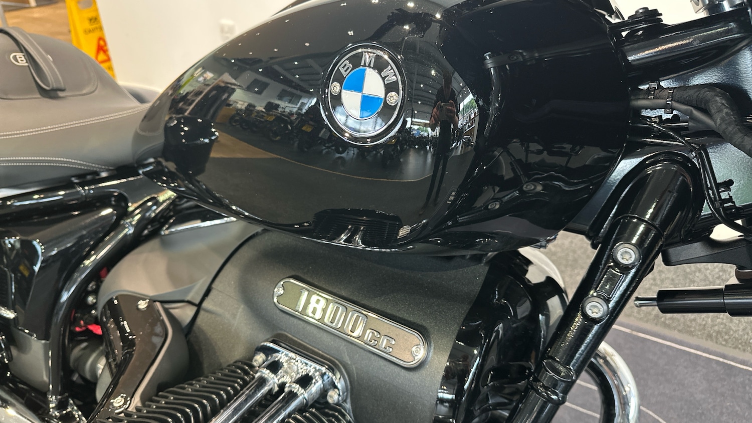 2024 BMW R18 BMW R18 Bagger TOURER Petrol Manual - Picture 10 of 22