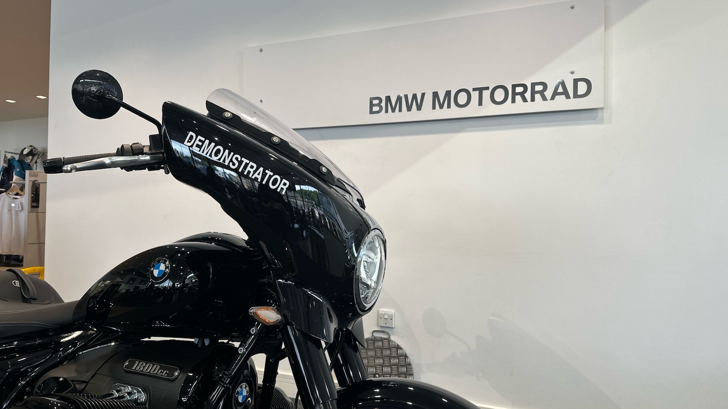 2024 BMW R18 BMW R18 Bagger TOURER Petrol Manual - Picture 11 of 22