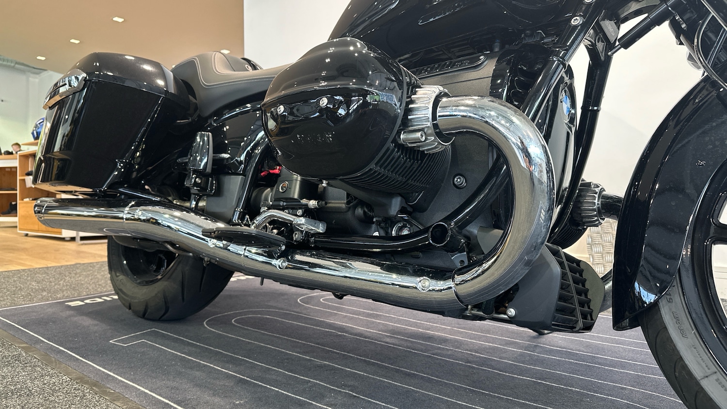 2024 BMW R18 BMW R18 Bagger TOURER Petrol Manual - Picture 16 of 22