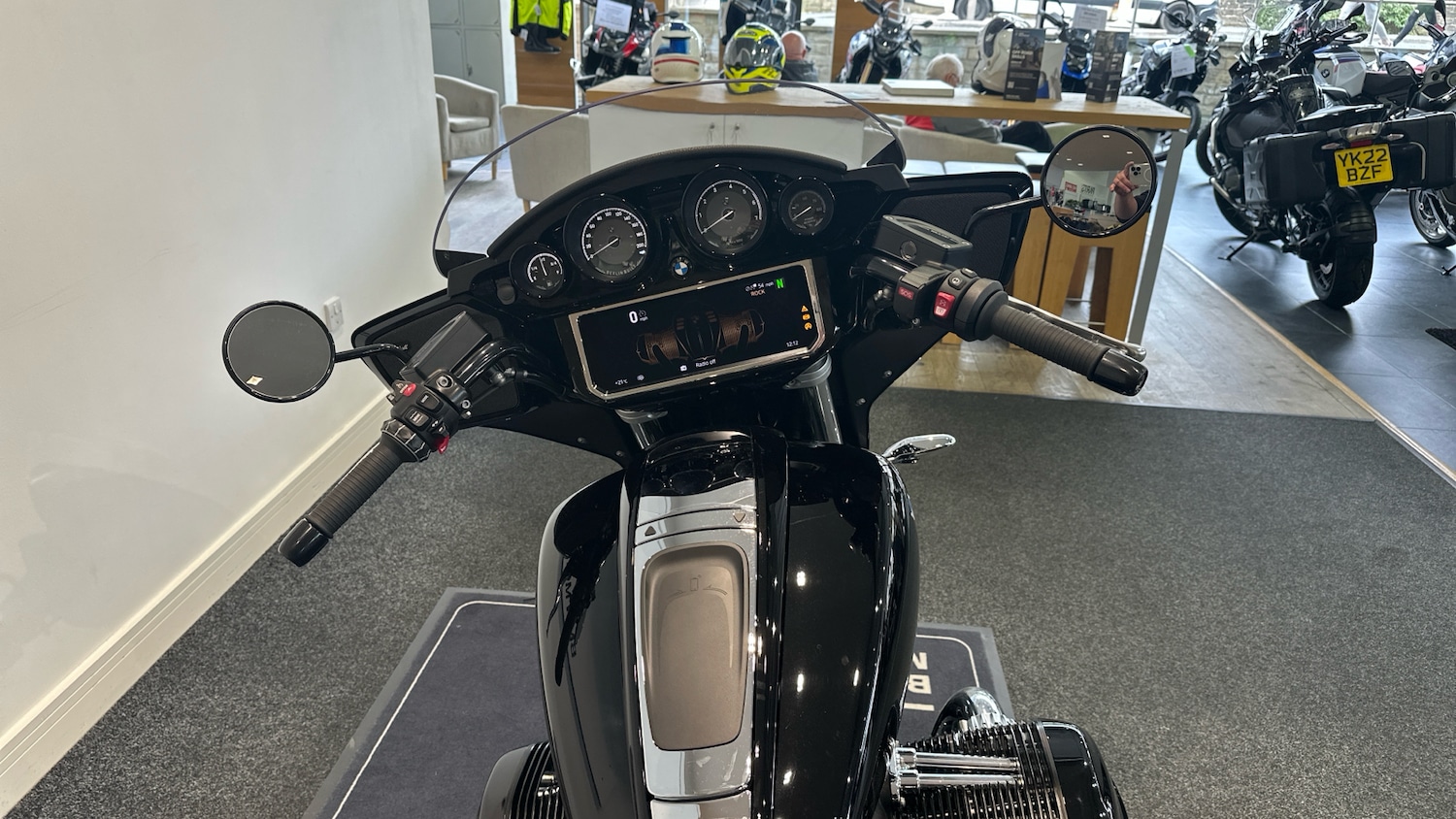 2024 BMW R18 BMW R18 Bagger TOURER Petrol Manual - Picture 9 of 22