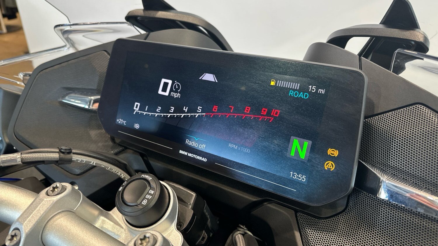 2024 BMW R1250 BMW R1250 RT LE TOURER Petrol Manual - Picture 15 of 24