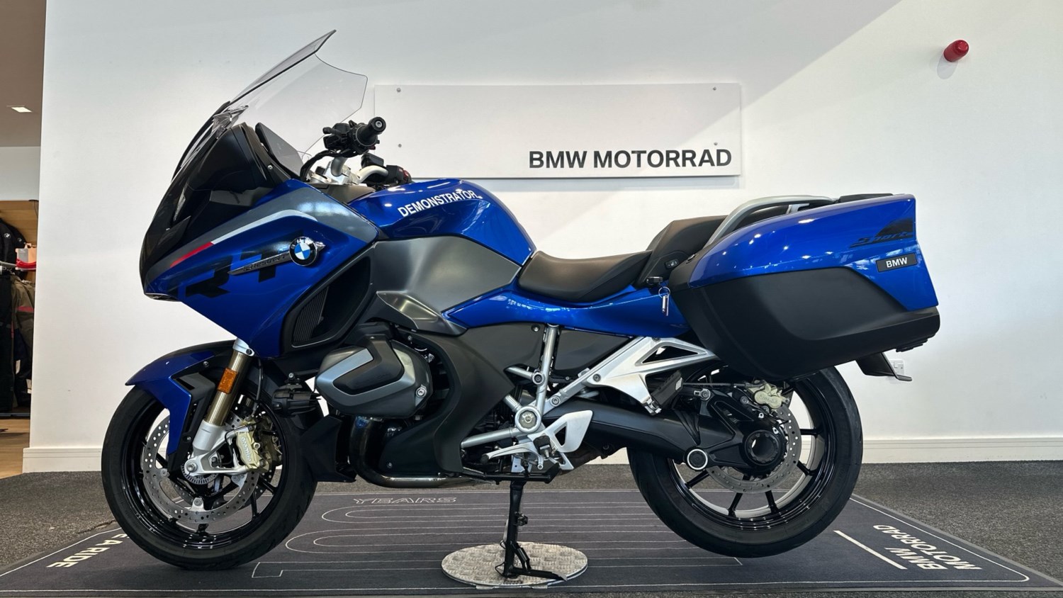 2024 BMW R1250 BMW R1250 RT LE TOURER Petrol Manual - Picture 5 of 24