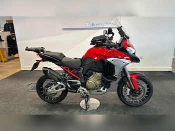 Used Ducati Multistrada 2023 for sale - bike-76519648: Photo