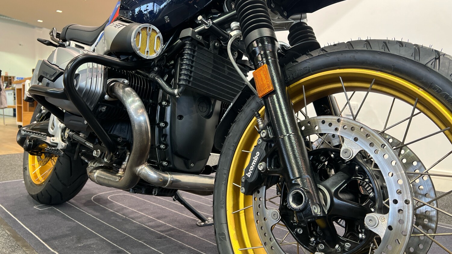 BMW R NINET