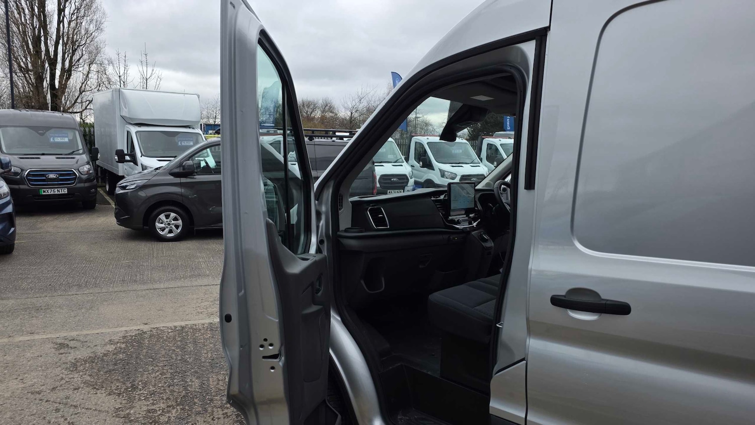 Used Ford Transit 2025 for sale - 77686496: Photo 17