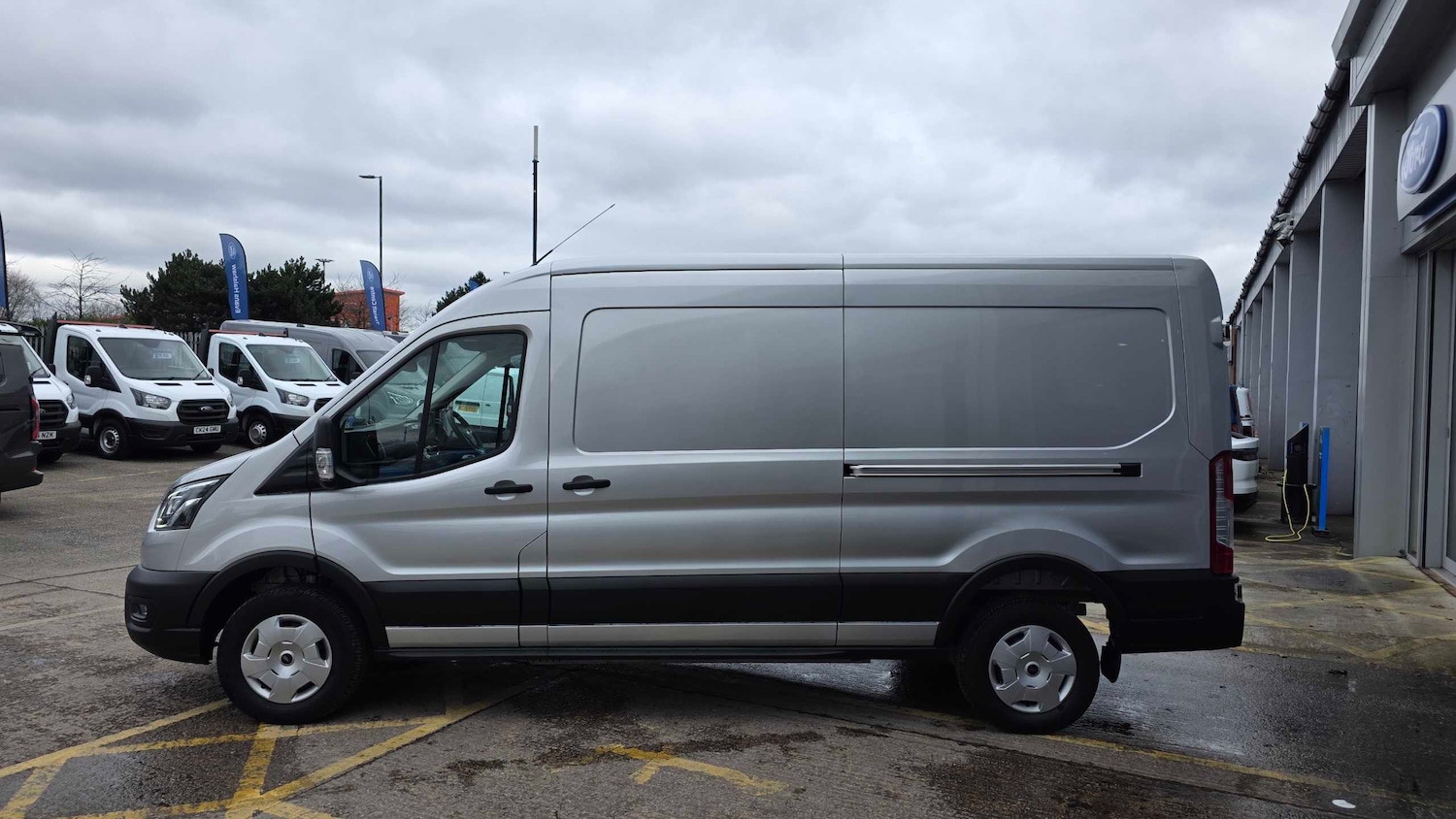 Used Ford Transit 2025 for sale - 77686496: Photo 4