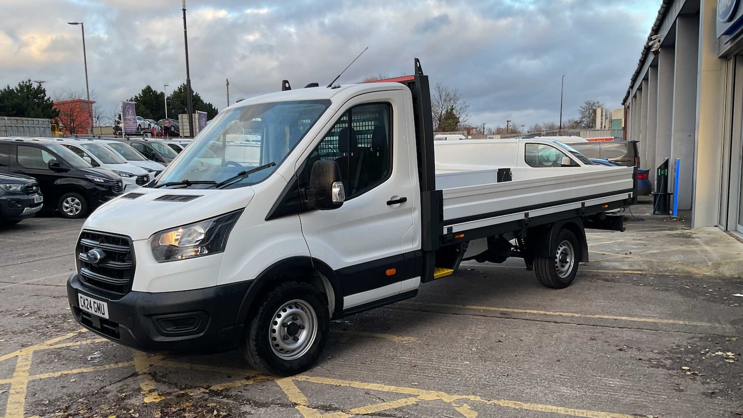 Used Ford Transit 2024 for sale - 76902398: Photo 3