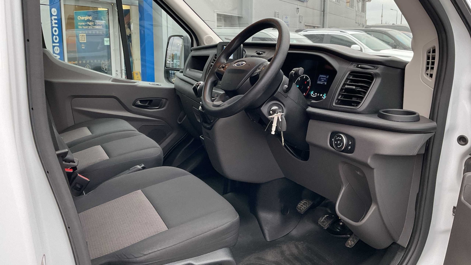 Used Ford Transit 2024 for sale - 76902398: Photo 8