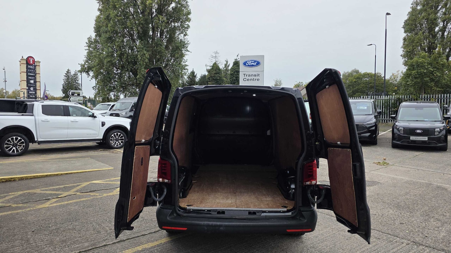 Used Volkswagen Transporter 2022 for sale - 75967993: Photo 27