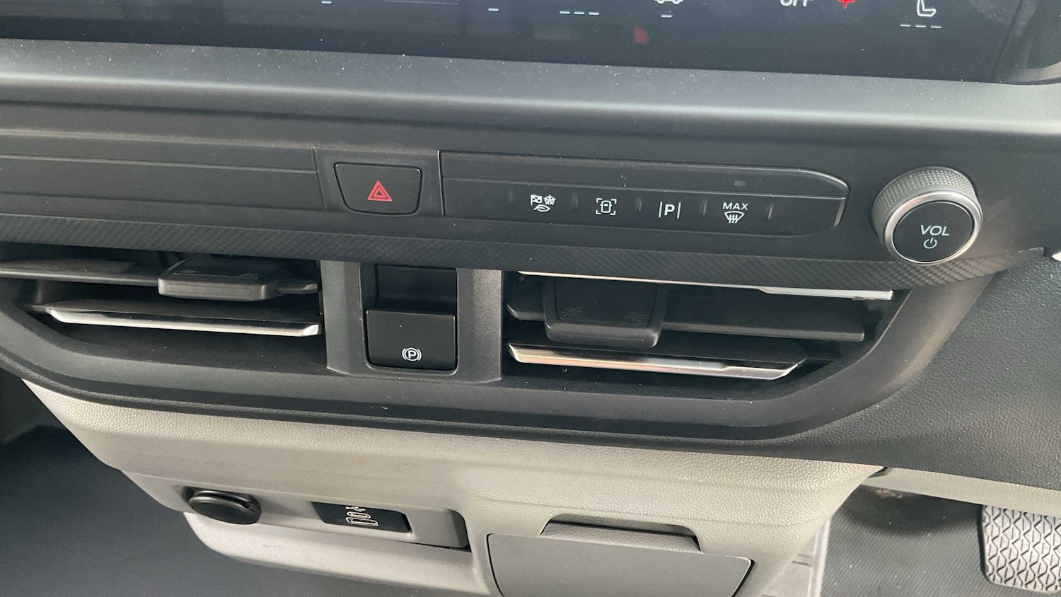 Used Ford Transit Custom 2025 for sale - 77093388: Photo 26