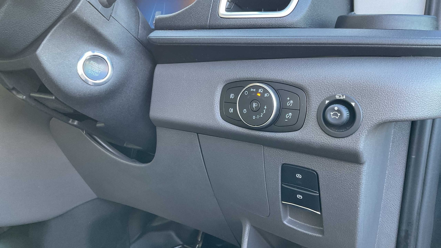 Used Ford Transit 2024 for sale - 77219674: Photo 8