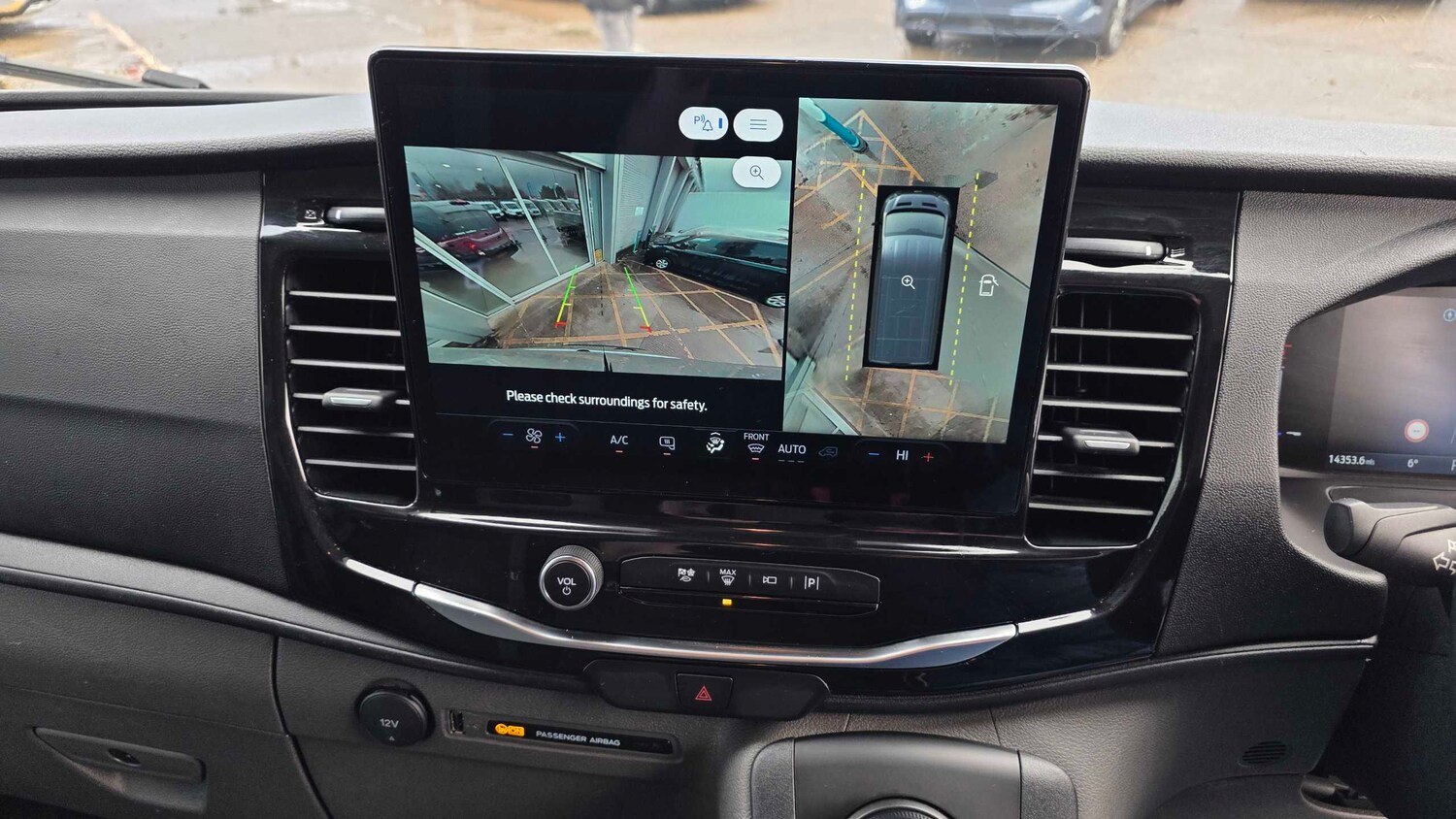 Used Ford Transit 2024 for sale - 77429012: Photo 13