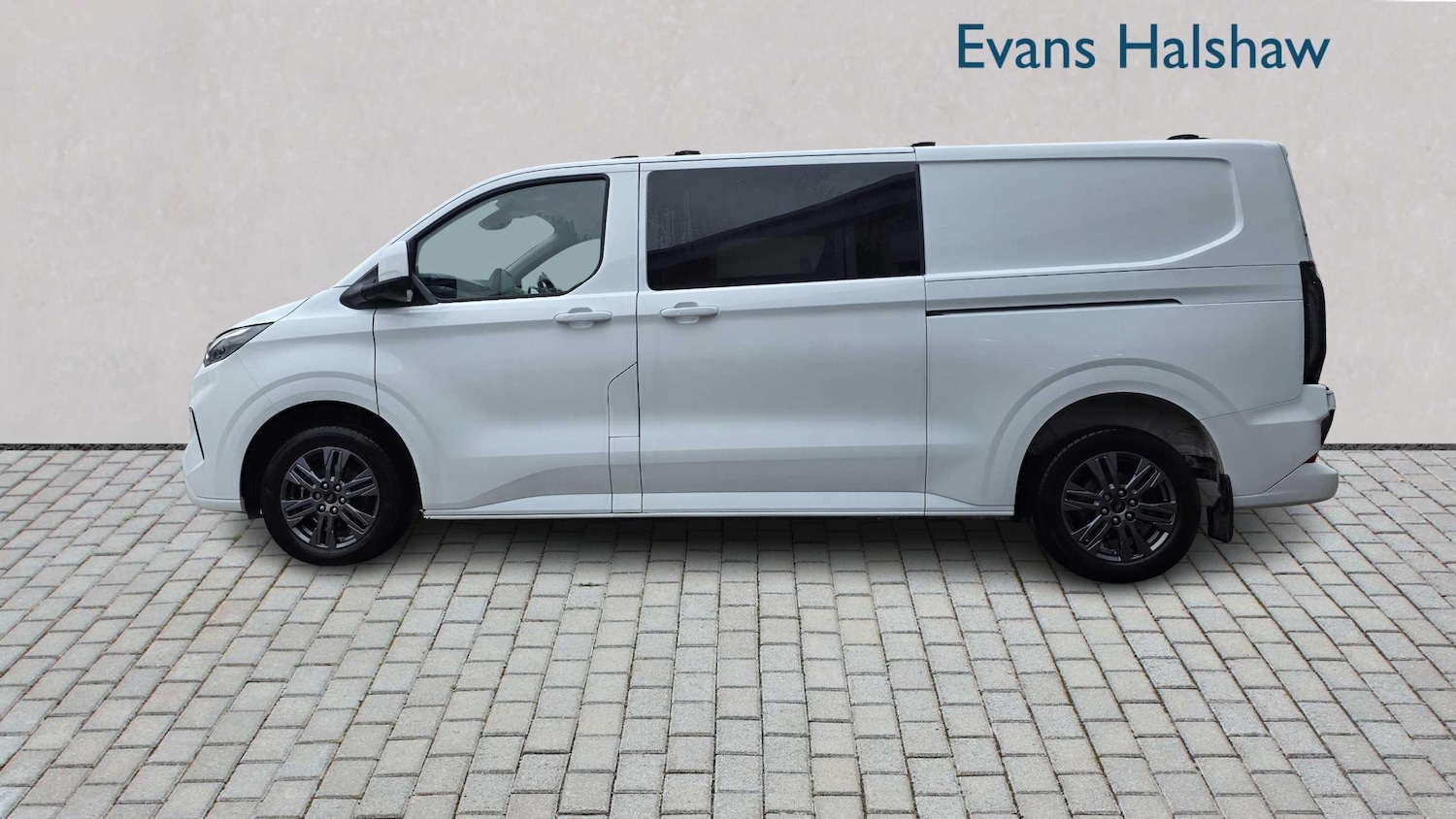 Used Ford Transit Custom 2025 for sale - 77443476: Photo 4