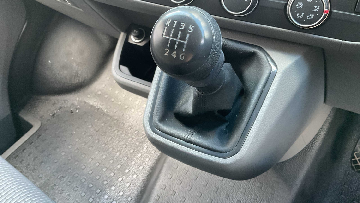 Used Volkswagen Transporter 2023 for sale - 75661346: Photo 17